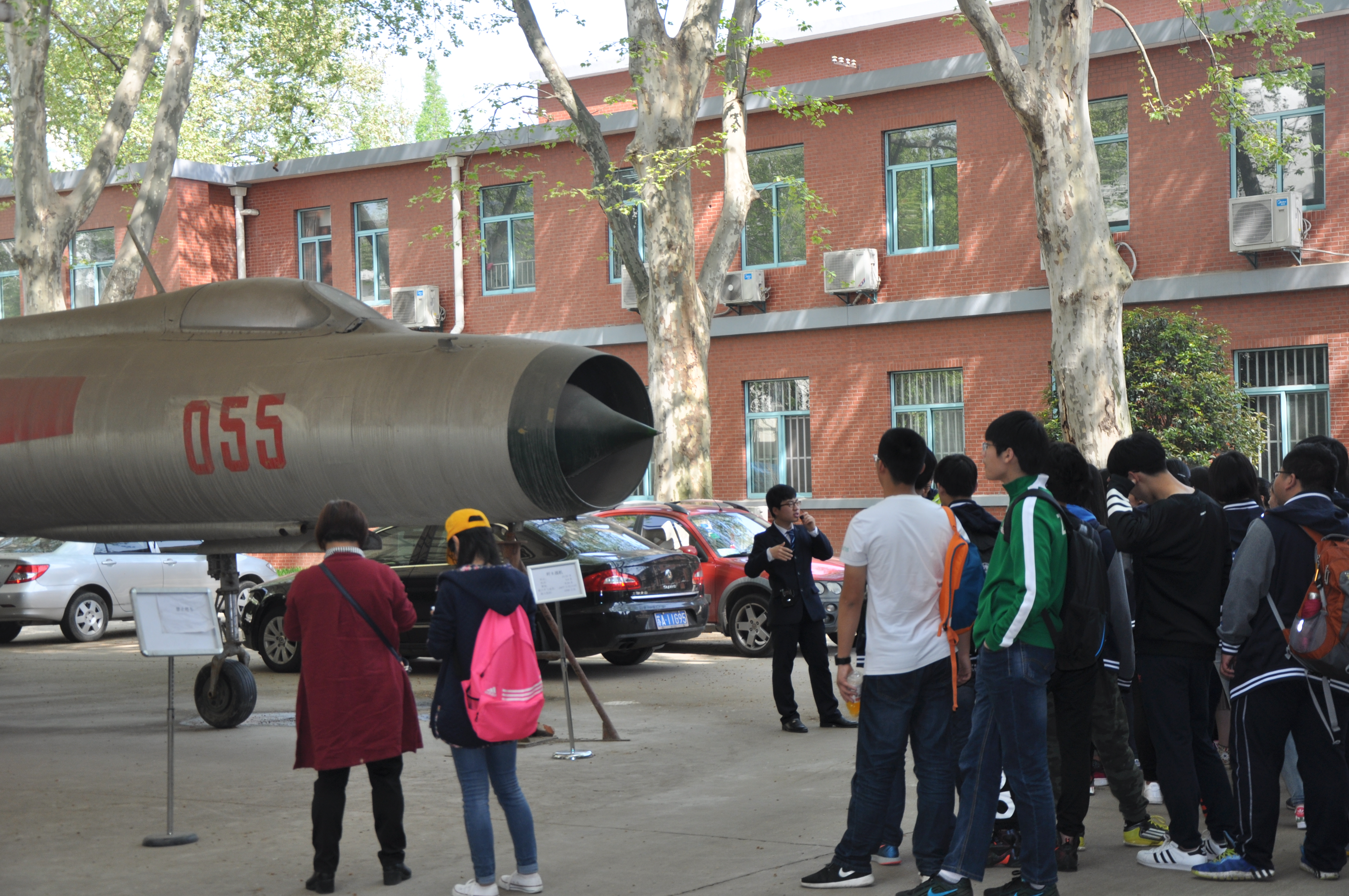 研學旅行是實踐育人的有效途徑