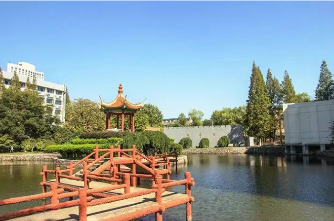 巡天一夢，志在長空